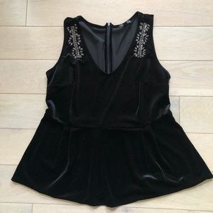 Black velvet V-neck peplum waist sleeveless top with beaded design